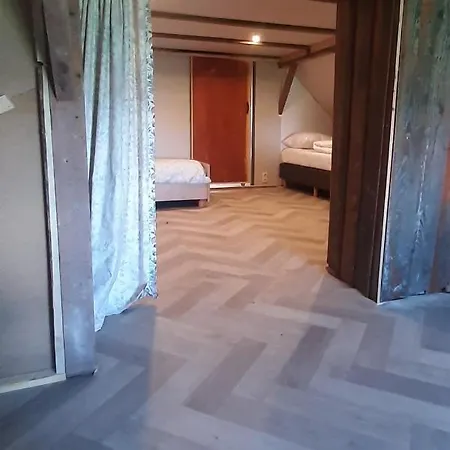 Holiday home Monteurzimmer Ausma Wymeer Bunde - Heerenland *